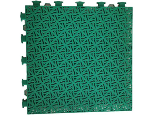 通州篮球场地面铺装悬浮拼装地板的选购误区