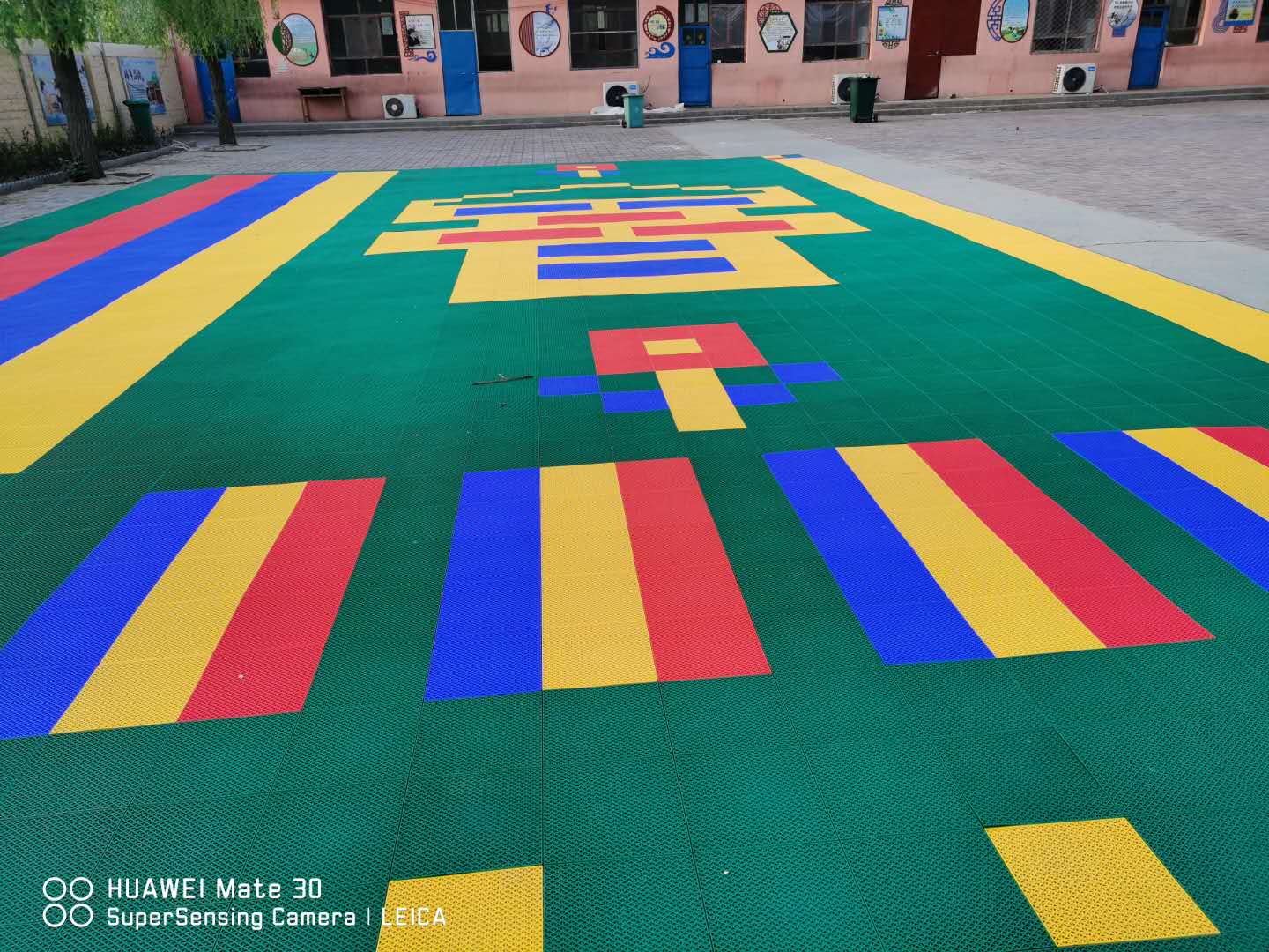 通州悬浮拼装地板如何解决防滑问题